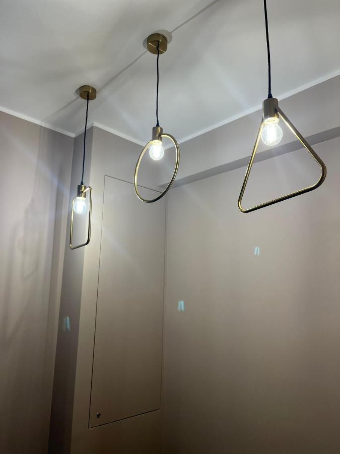 Smart Rooms نابولي المظهر الخارجي الصورة